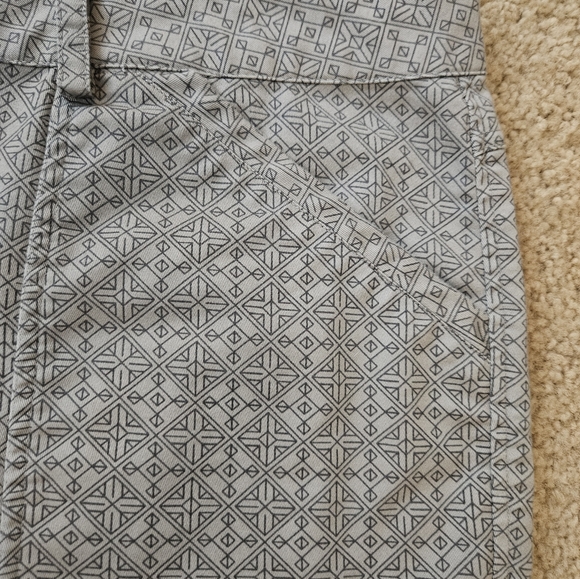 Mondetta Women's Size Large L Gray Patterned Shorts with Pockets - Picture 8 of 12